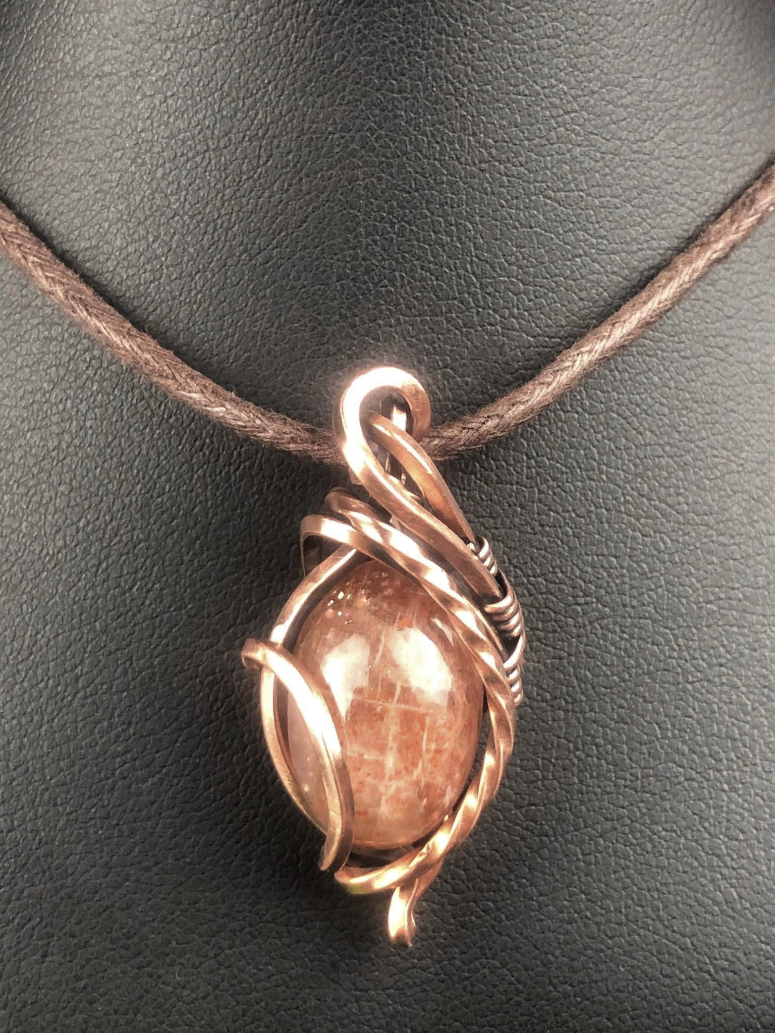 SunayLaLuna Sunstone-Pendant Collection 